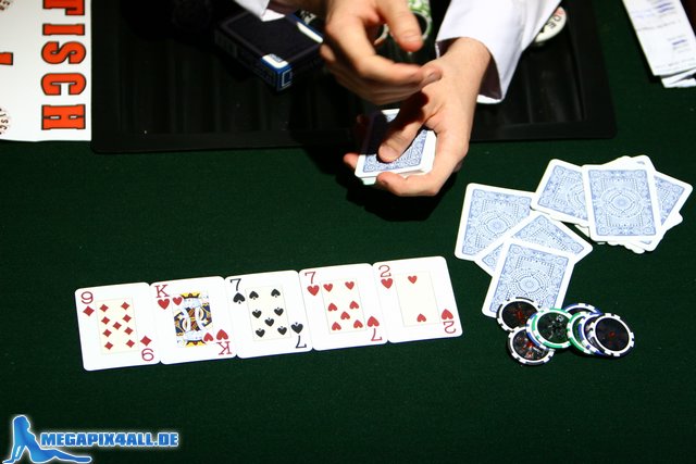 disco_poker_league_280507_041.JPG