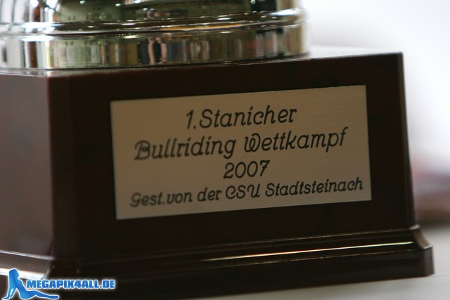 bullriding_stadtsteinach_090607_098.JPG