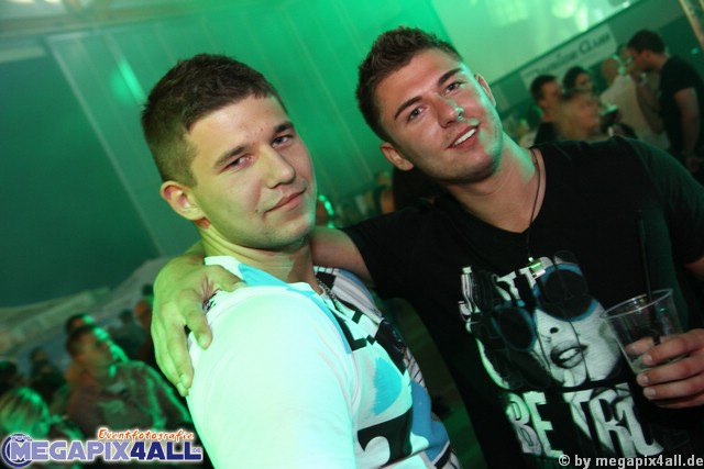 Airport_Sommerparty_16062012015.jpg